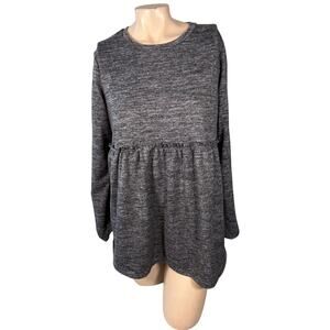 EUC Time and Tru Maternity Peplum Top Gray Size M (8–10)